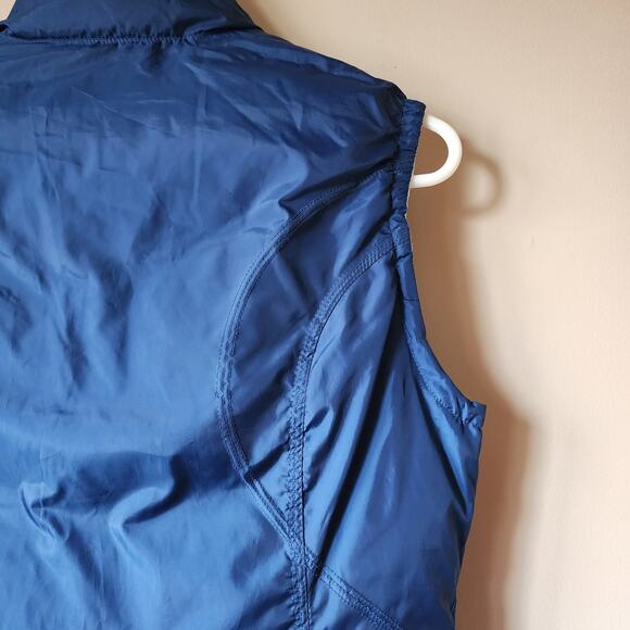 Nike Down Puffer Reversible Winter Vest Womens Size Medium Dark Light Blue - Picture 10 of 16